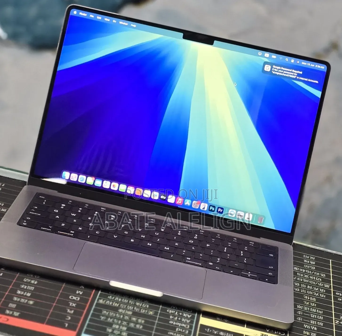 New Laptop Apple MacBook Air 2020 M1 32GB Apple M1 Pro SSD 1T