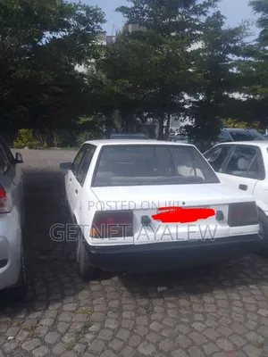 Toyota Corolla 1.3 1984 White