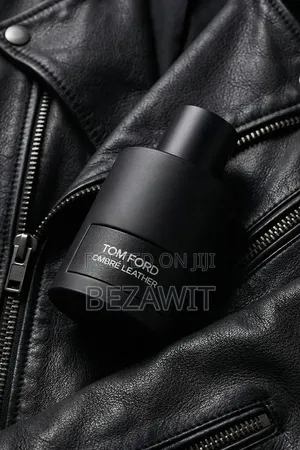 Tom Ford Omberes Leather Perfume