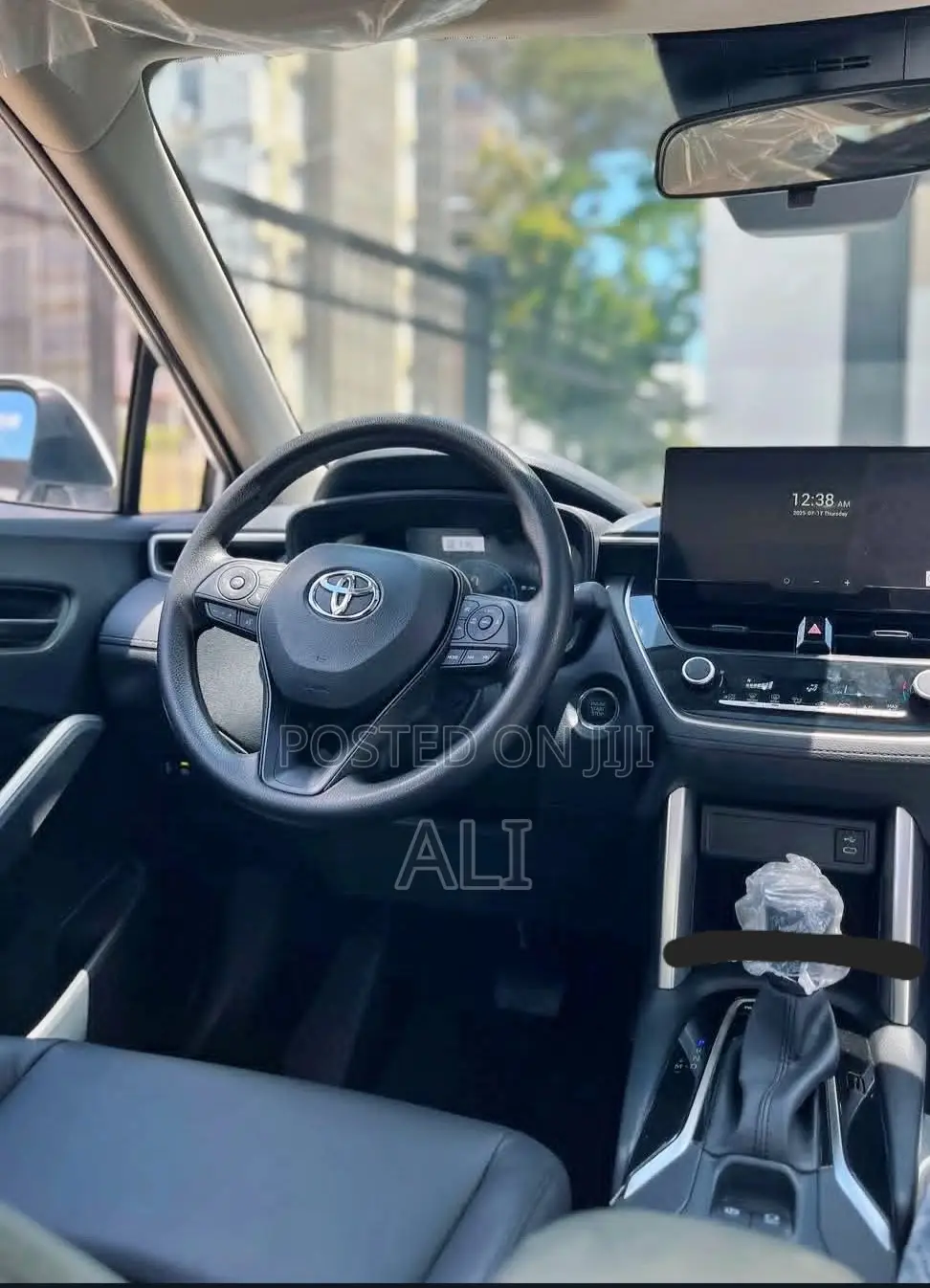New Toyota Corolla Cross Hybrid 2025 White