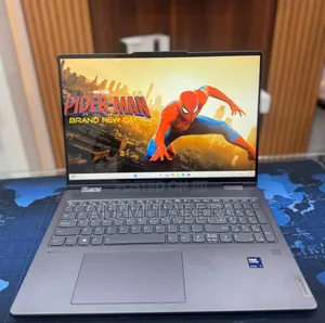 New Laptop Lenovo 16GB Intel Core Ultra 7 SSD 512GB