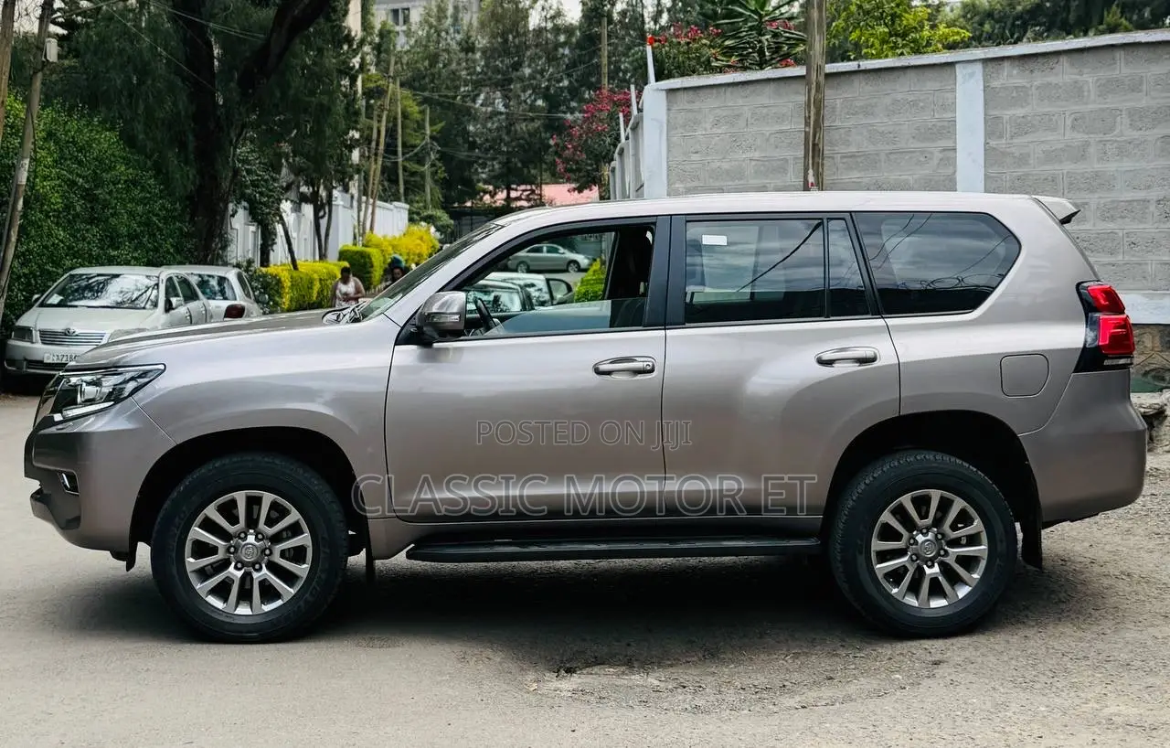 Toyota Land Cruiser Prado 2.8 2021