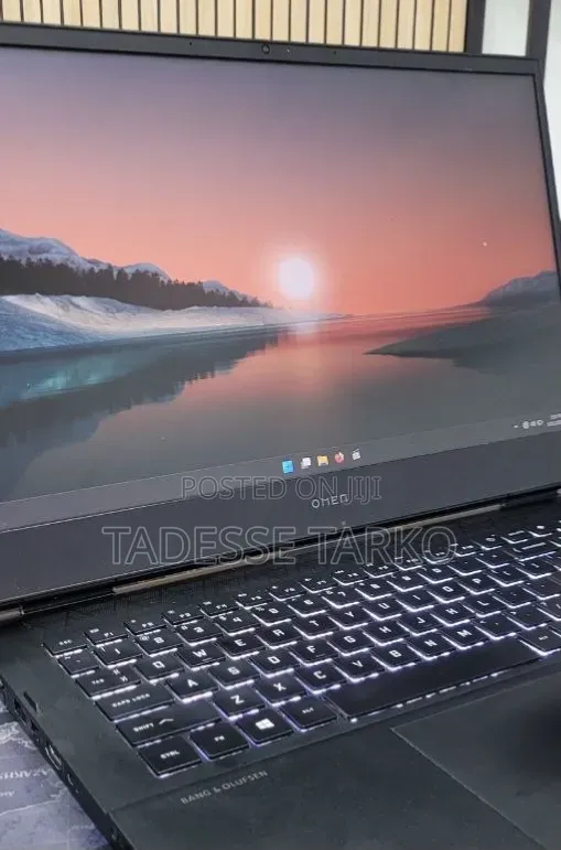 New Laptop HP Omen 16 16GB Intel Core i7 SSD 512GB
