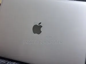 New Laptop Apple MacBook Air 2019 8GB Intel Core i5 SSD 128GB