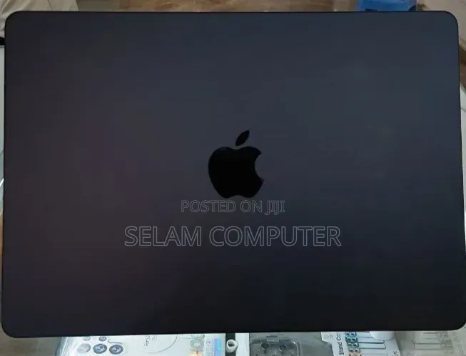 New Laptop Apple MacBook Air 2025 M4 16GB Apple M4 SSD 256GB