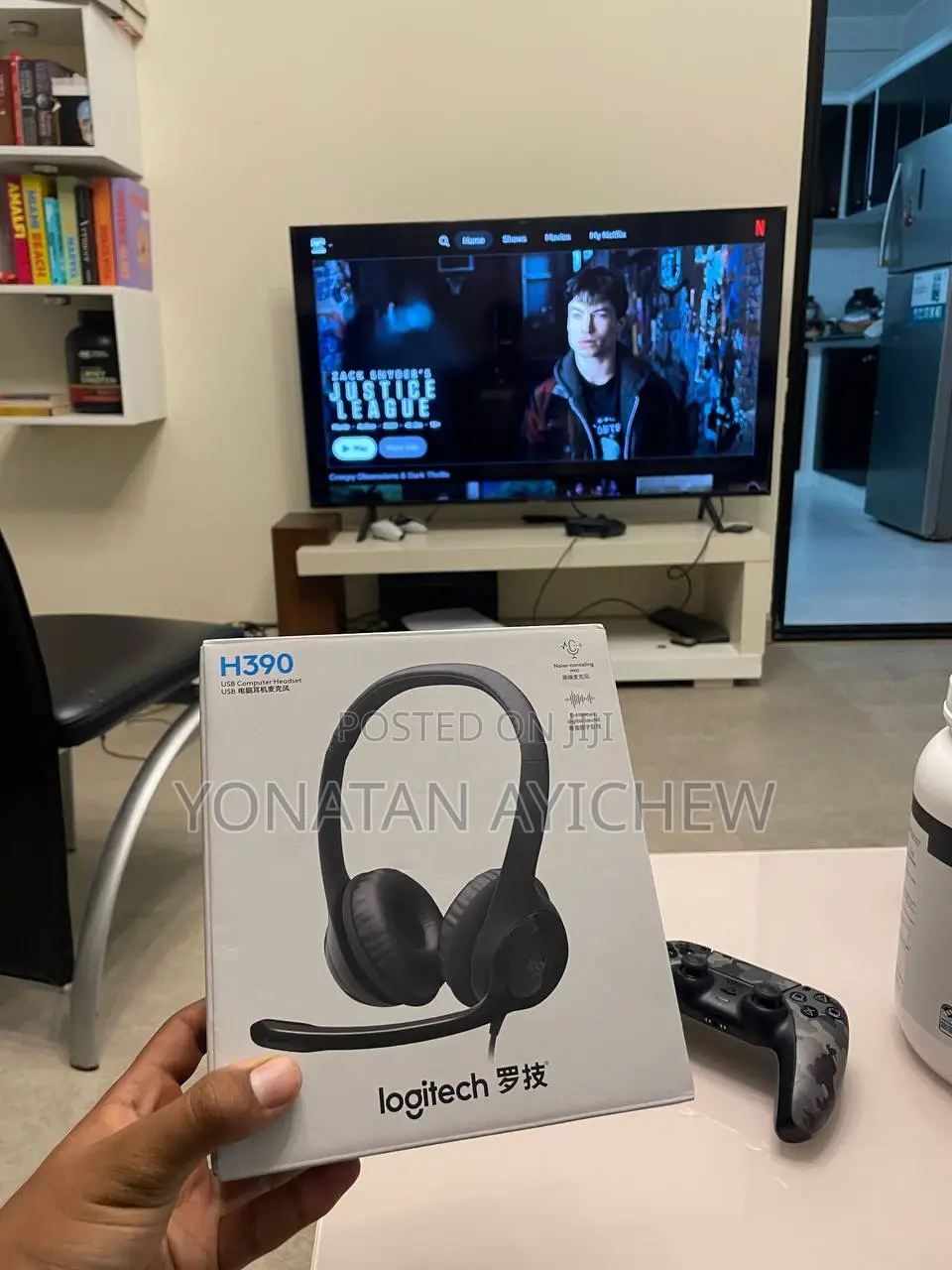 Logo Tech Headset