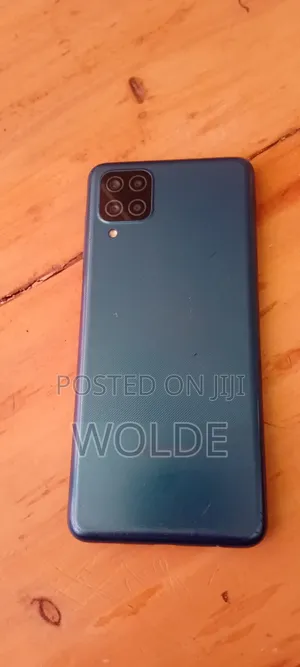 Samsung Galaxy M12 128 GB Blue