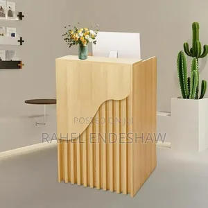 Simple Reception Table