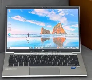 New Laptop HP EliteBook 830 G8 8GB Intel Core i5 SSD 512GB