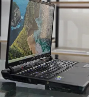New Laptop MSI Raider GE68HX 13VI-202US 32GB Intel Core i9 SSD 1T