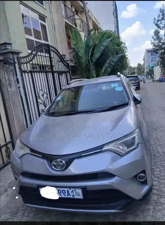 Toyota RAV4 2016 Silver