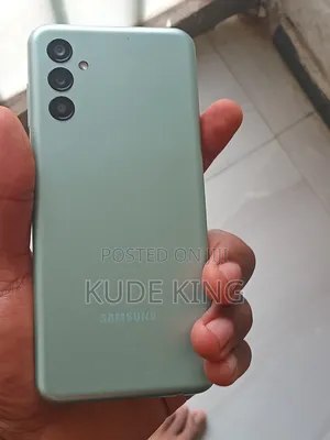 Samsung Galaxy M13 64 GB Gray