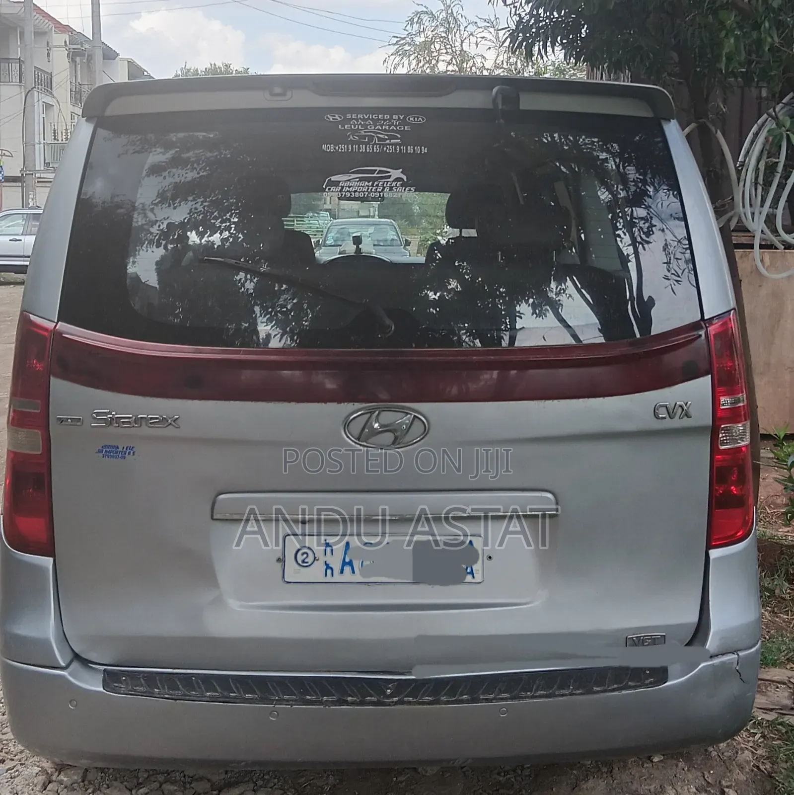 Hyundai H1 2013 Silver