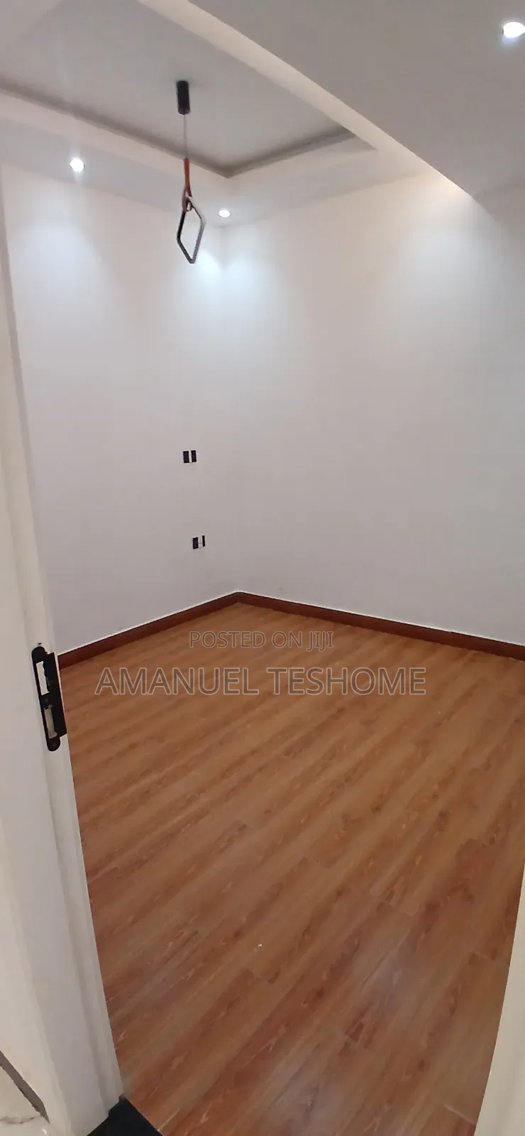 3bdrm Apartment in Emarosh, Arada for sale