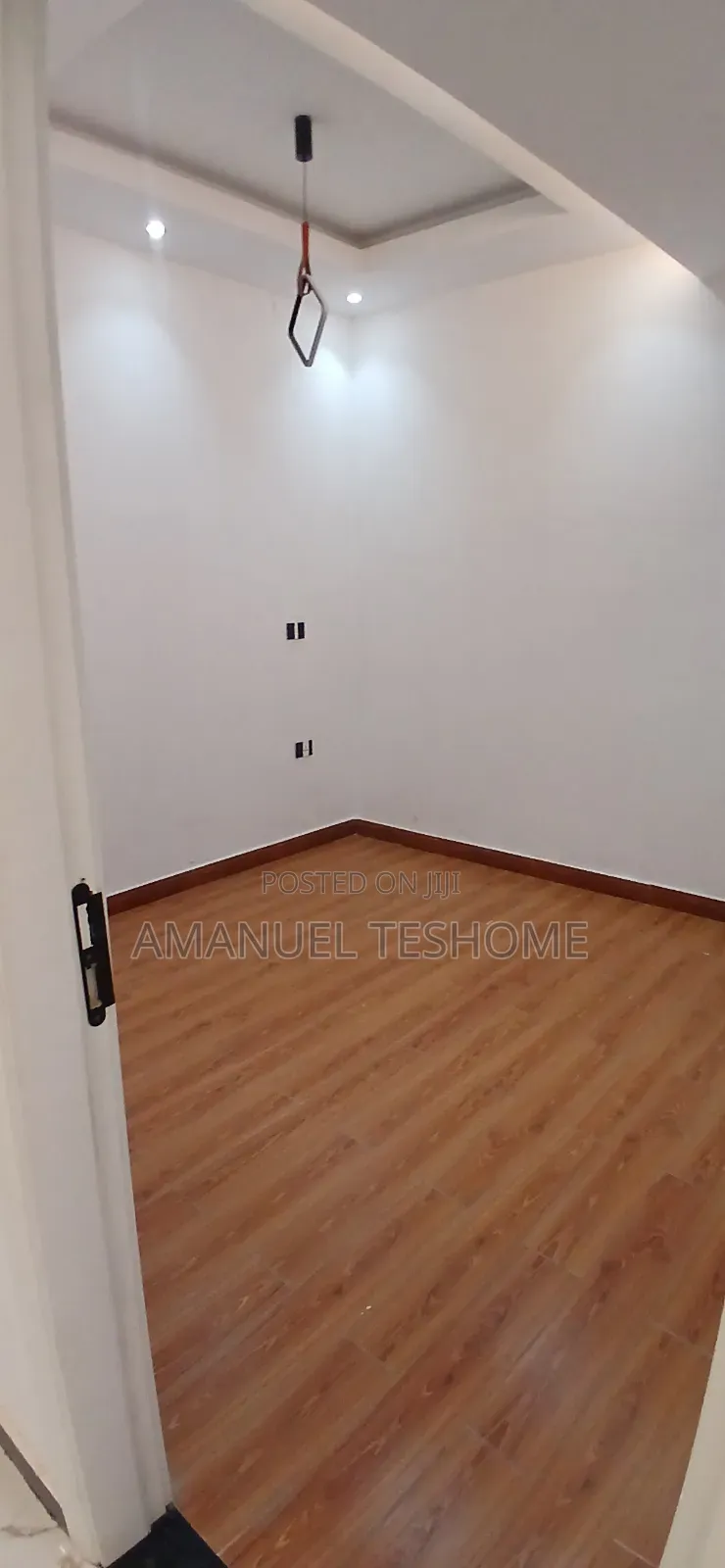 3bdrm Apartment in Emarosh, Arada for sale