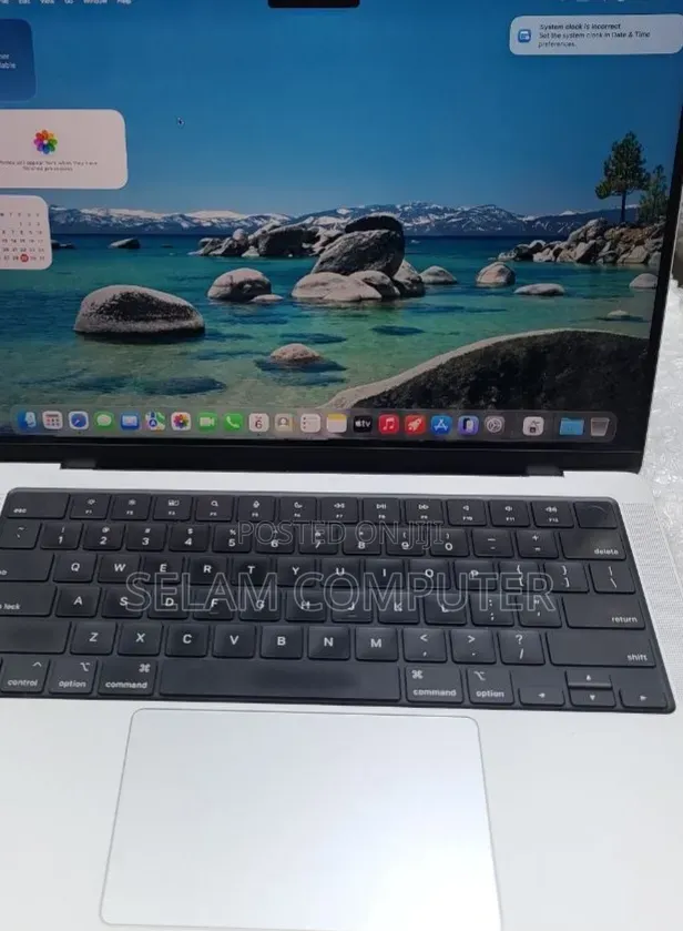New Laptop Apple MacBook Pro 2021 M1 16GB Apple M1 Pro SSD 512GB
