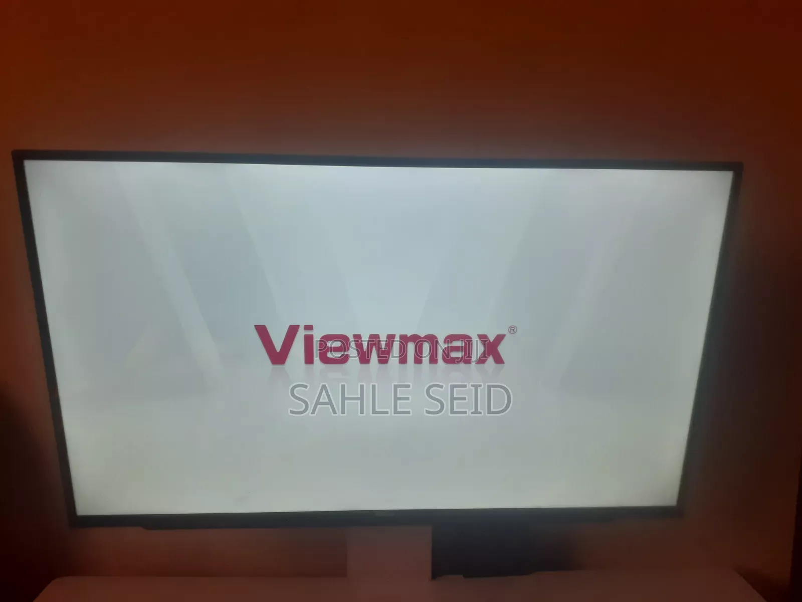 43 Inch Viewmax Tv