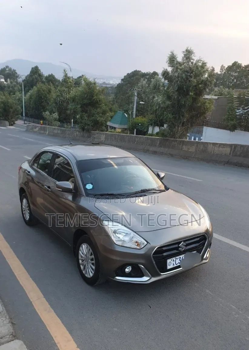 Suzuki Dzire 2022 Gray
