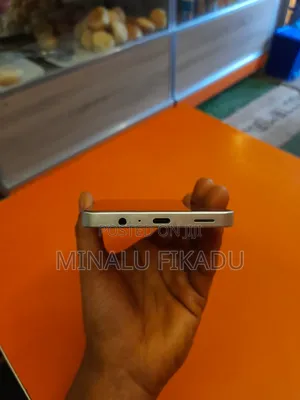 Samsung Galaxy M06 5G 128 GB Gray
