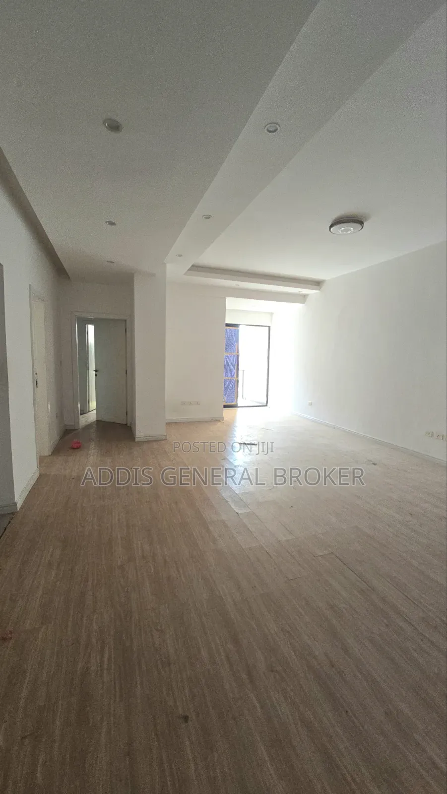 3bdrm Apartment in Bulbula, Bole for sale