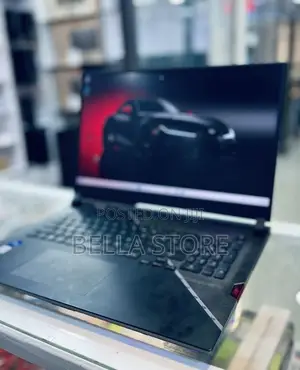 New Laptop Asus ROG Strix G17 32GB Intel Core i9 SSD 1T