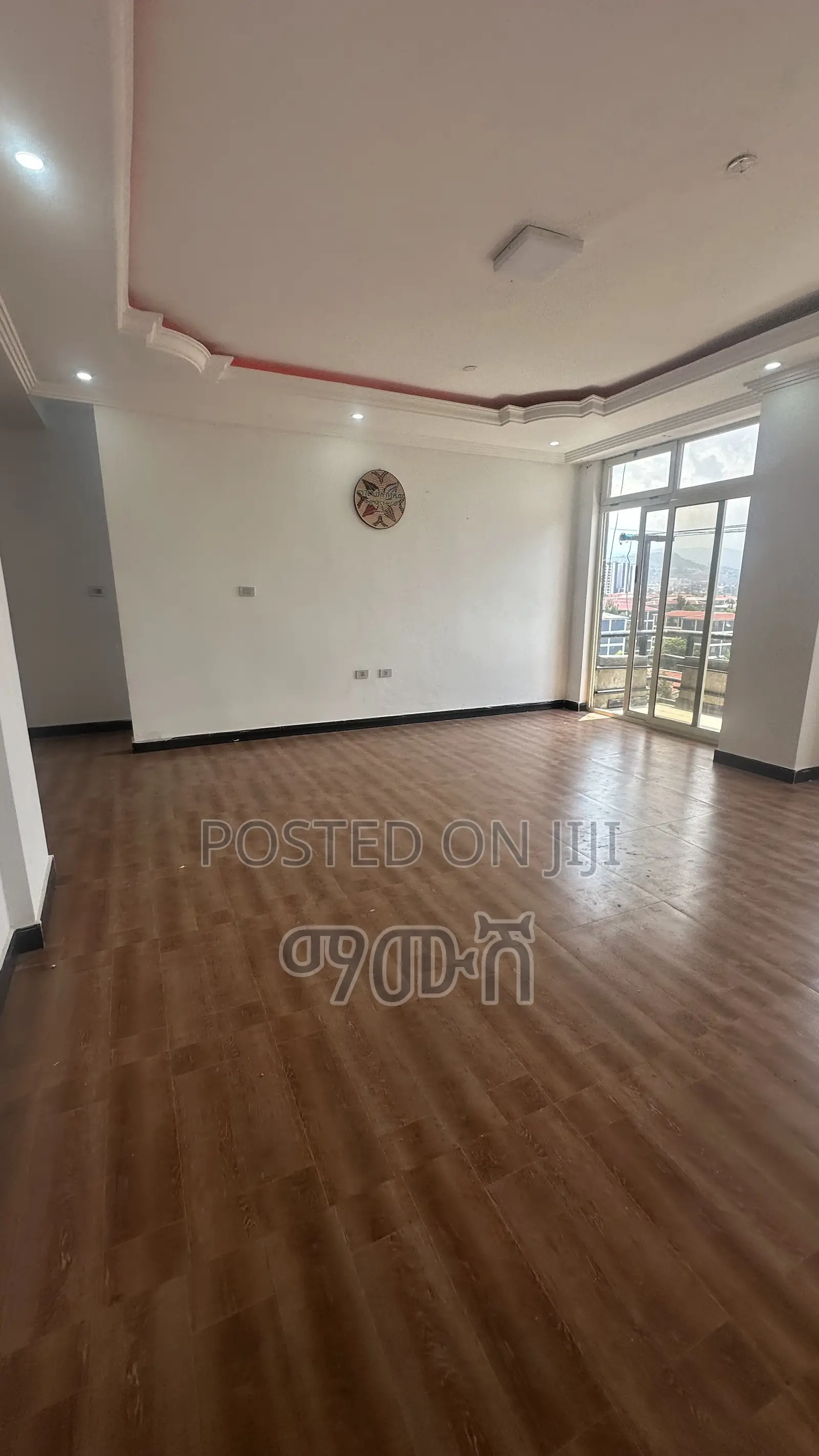 Furnished 3bdrm Condo in አያት, Bole for sale