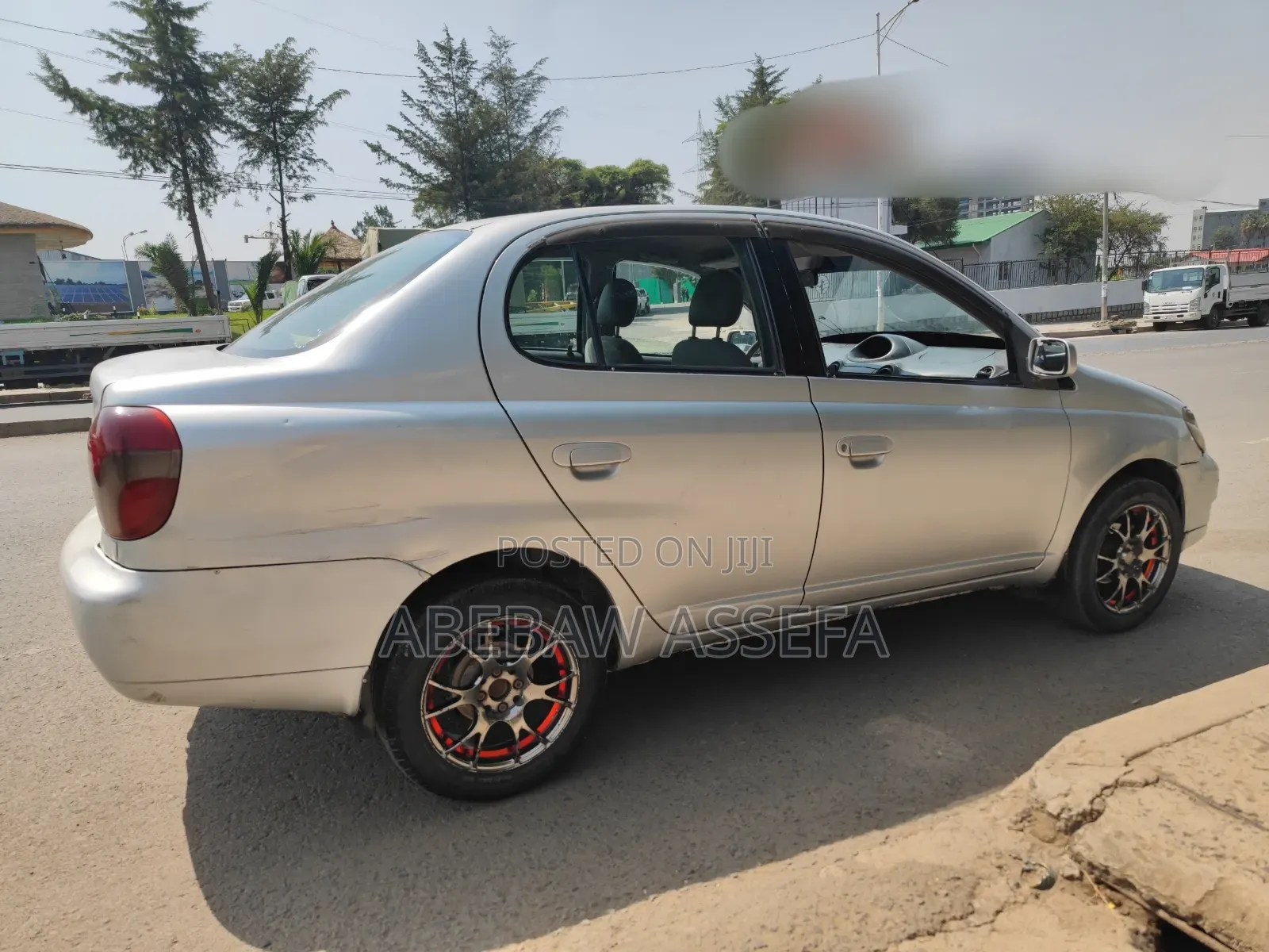 Toyota Platz 2001 Silver