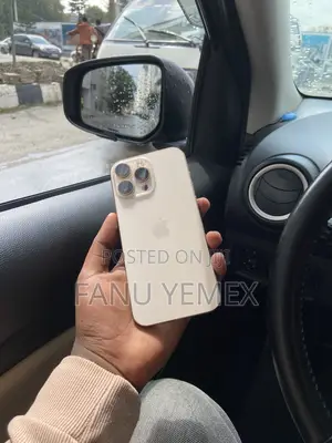 New Apple iPhone 16 Pro Max 256 GB Gold