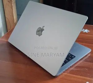 New Laptop Apple MacBook Pro 2021 M1 16GB Apple M1 Pro SSD 512GB