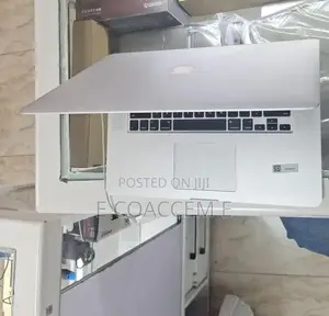 New Laptop Apple MacBook 16GB SSD 256GB