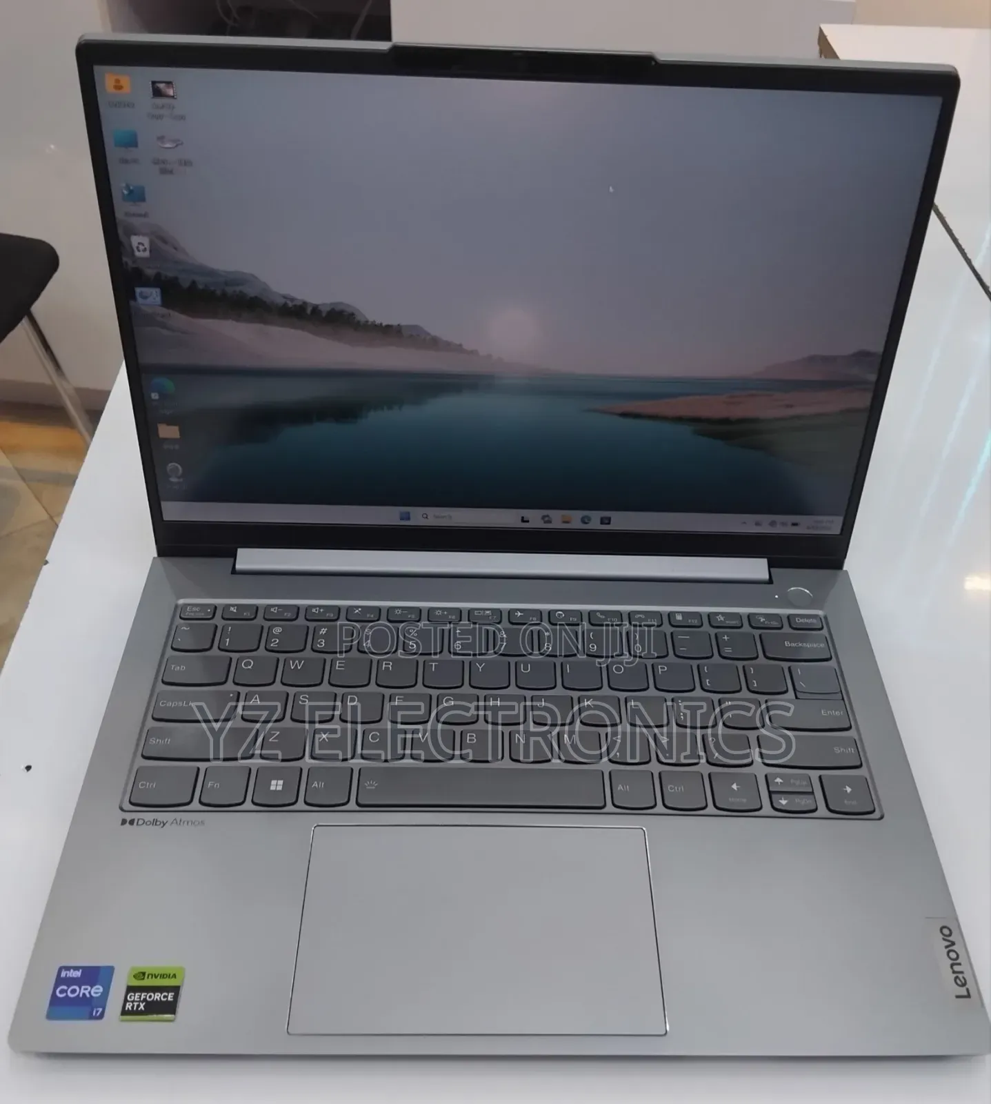 New Laptop Lenovo ThinkBook 13 16GB Intel Core i7 SSD 512GB
