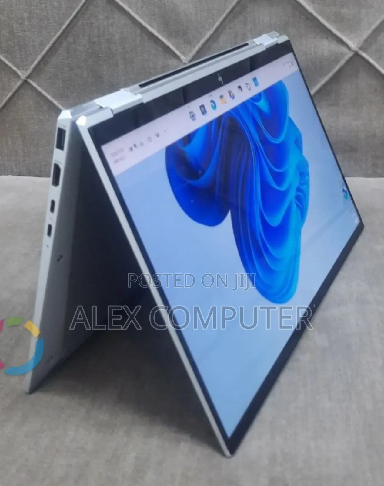 New Laptop HP EliteBook x360 1040 G7 16GB Intel Core i7 SSD 512GB