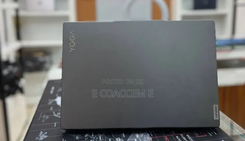New Laptop Lenovo 32GB AMD Ryzen 7 SSD 512GB