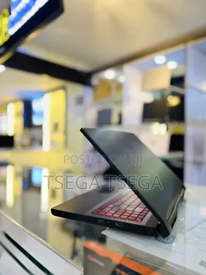 Laptop MSI Katana GF66 16GB Intel Core i7 SSD 512GB