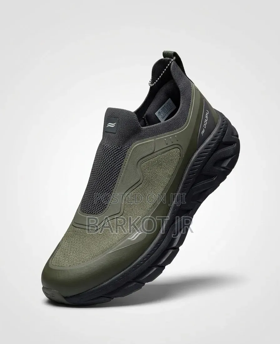 Waterproof Goupu Sneaker