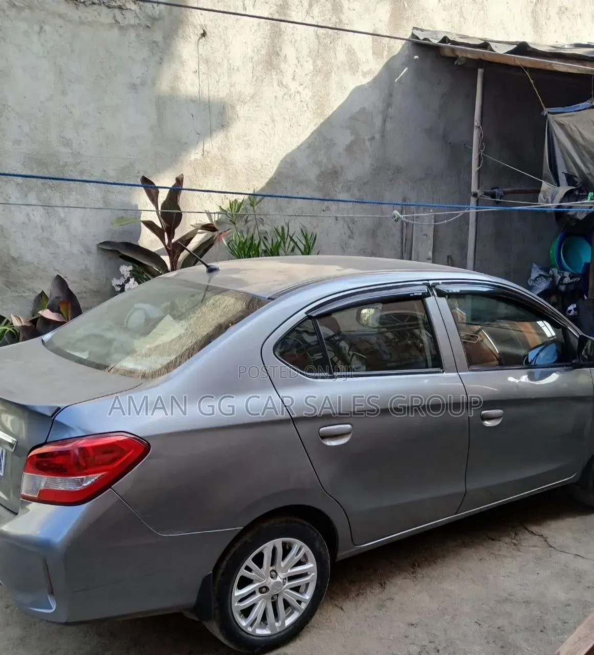 Mitsubishi Attrage 2021 Gray