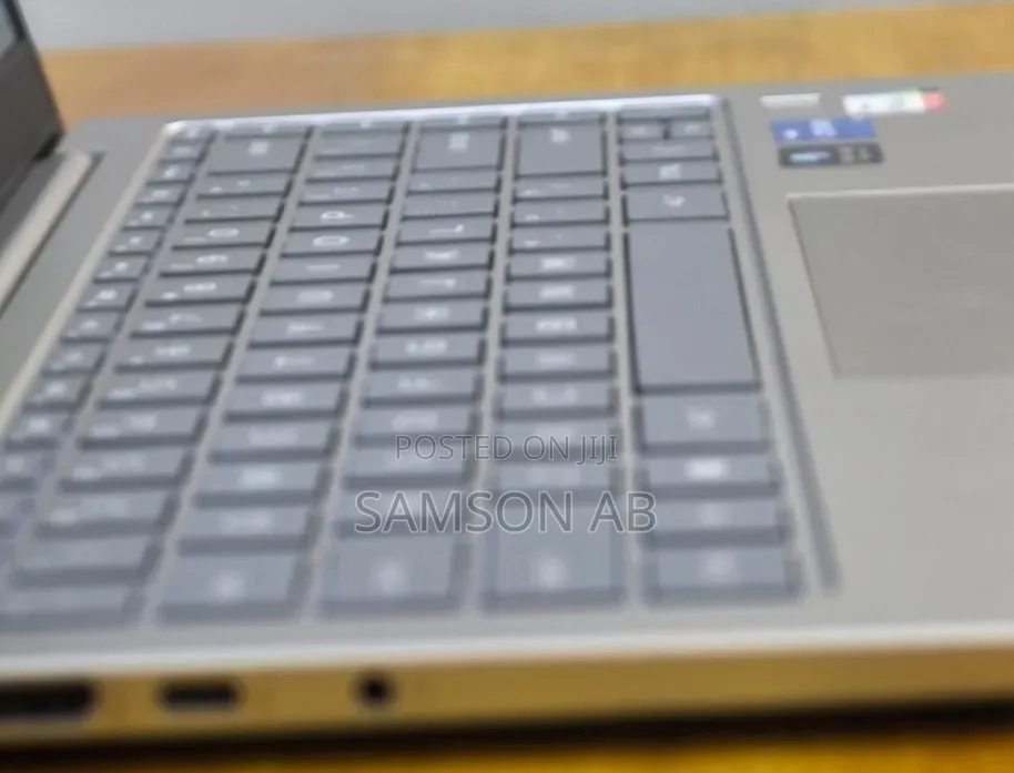 New Laptop HP Stream Notebook 16GB Intel Core i7 SSD 1T