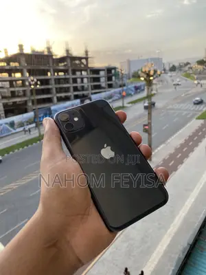Apple iPhone 11 64 GB Black