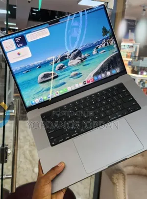 New Laptop Apple MacBook Pro 2021 M1 16GB Apple M1 Pro SSD 1T
