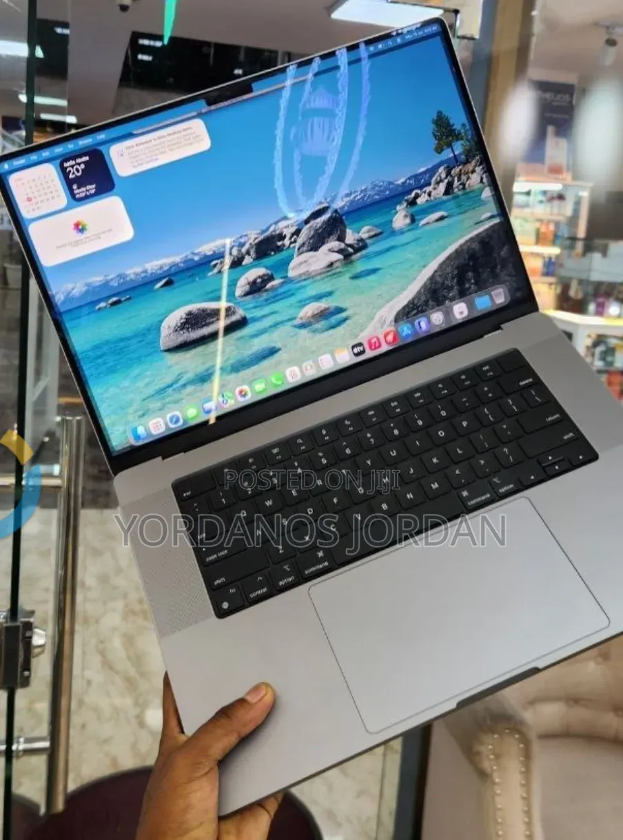 New Laptop Apple MacBook Pro 2021 M1 16GB Apple M1 Pro SSD 1T