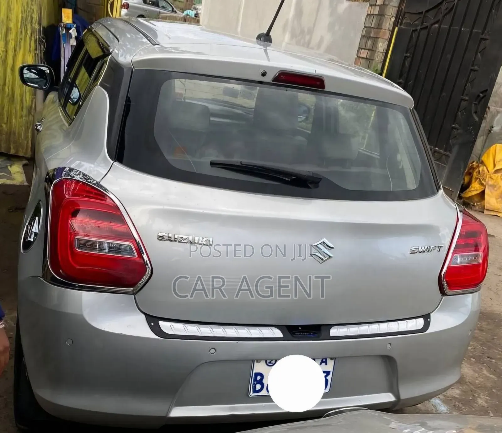Suzuki Swift 2022 Gray