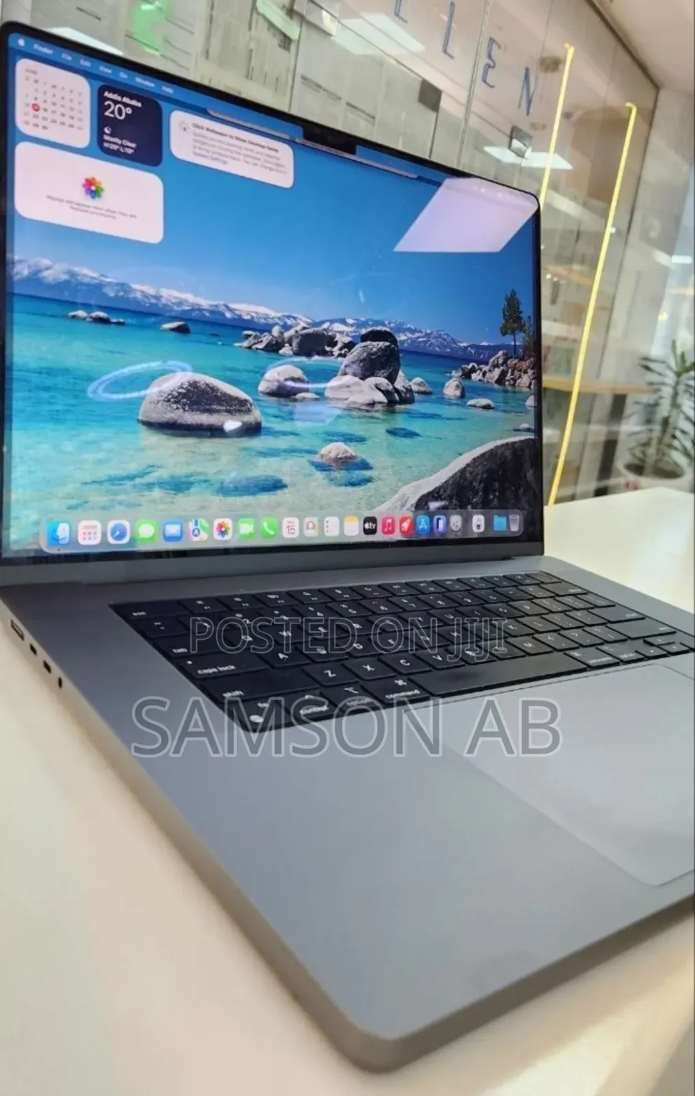 New Laptop Apple MacBook Pro 2020 M1 16GB Apple M1 Pro SSD 1T