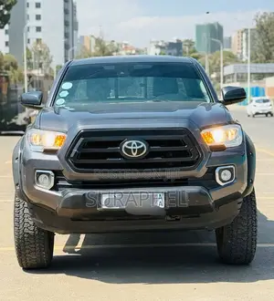 Toyota Tacoma SR5 2021 Gray