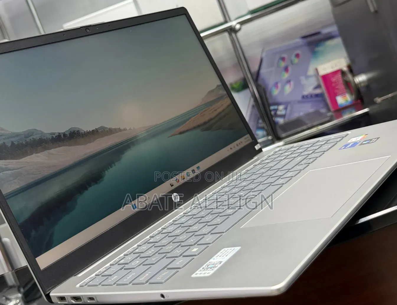 New Laptop HP Stream Notebook 16GB Intel Core i7 SSD 512GB