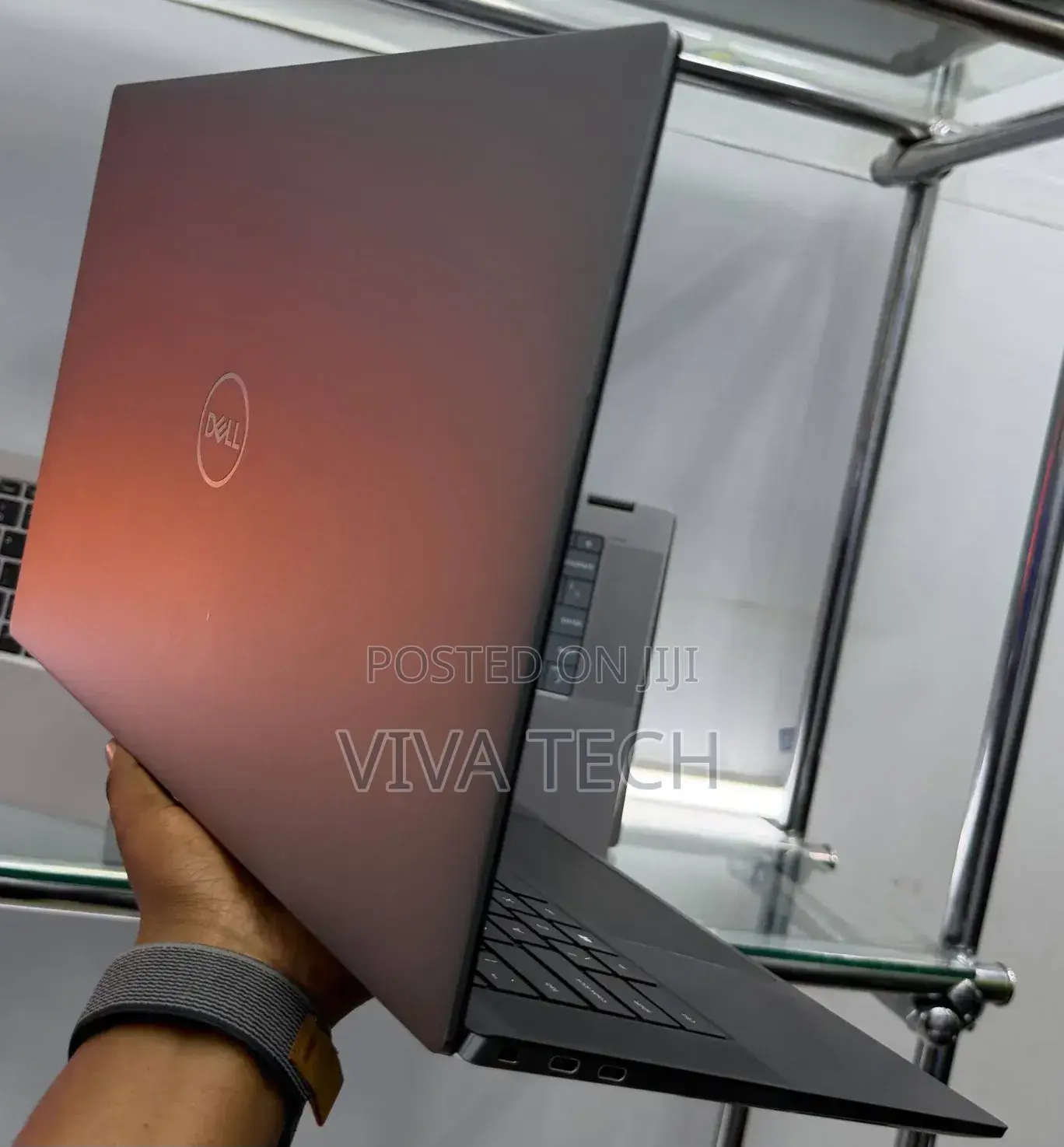 New Laptop Dell Precision 5560 16GB Intel Core i7 SSD 512GB