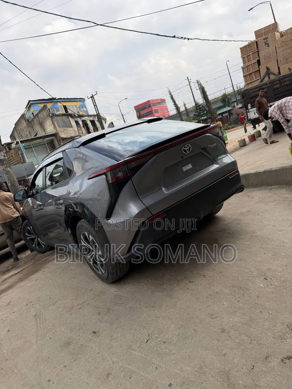 Toyota bZ4X 2023 Silver