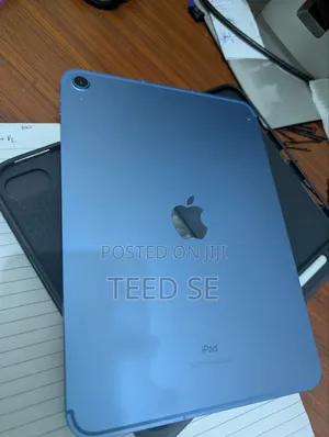 New Apple iPad (2022) 64 GB Blue