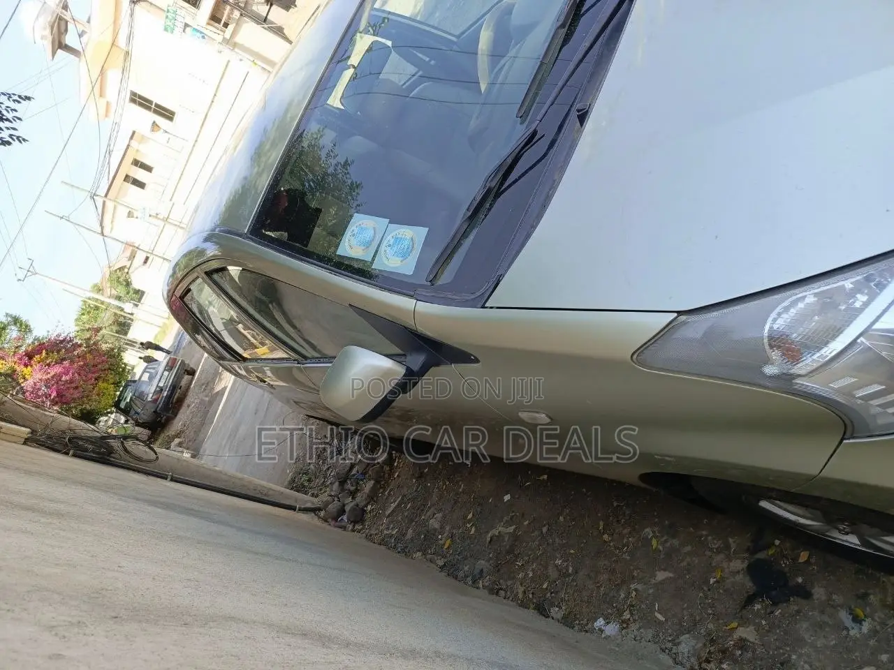 Toyota Avanza 2012 Gold