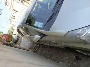 Toyota Avanza 2012 Gold
