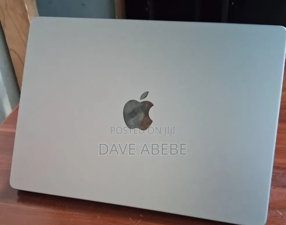 New Laptop Apple MacBook Pro 2021 M1 16GB Apple M1 Pro SSD 512GB